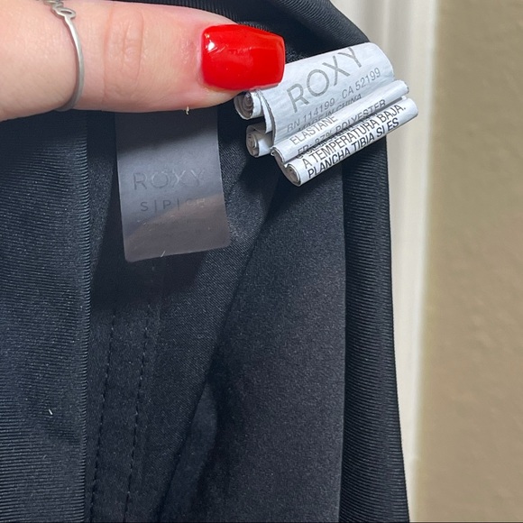 💙🆕Roxy Endless Summer 2” BoardShorts Black size Small - Picture 10 of 10